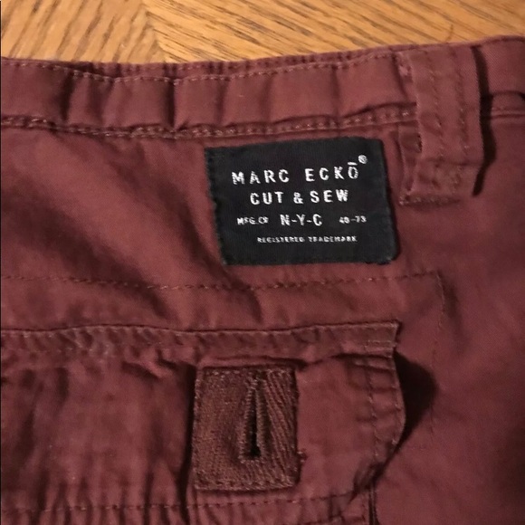 Marc Ecko Cut & Sew Cargo Khaki Shorts Size 40 - Picture 3 of 4